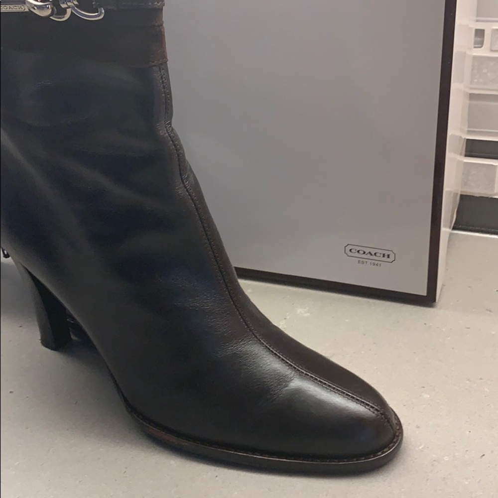 Boots - Picture 2 of 3